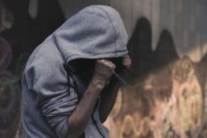Rusmisbruk blant ungdom – tegn, risiko og hjelp for foreldre | Terapivakten
